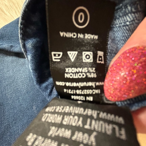 Her Universe Star Ward Solo Bell Bottom Jeans Size 0 - Picture 5 of 12